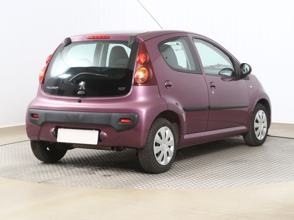 Peugeot 107