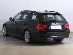 BMW 3 - 2010