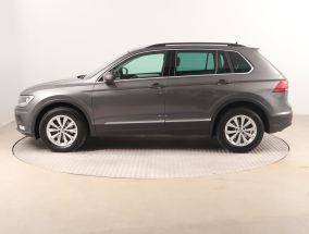 Volkswagen Tiguan - 2017