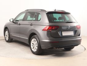 Volkswagen Tiguan - 2017