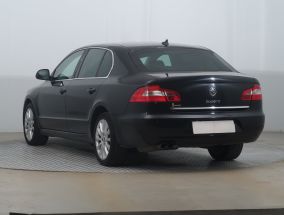Skoda Superb - 2012