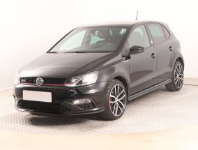 Volkswagen Polo - 2015