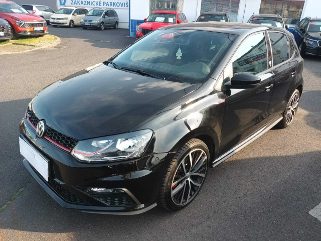 Volkswagen Polo 2015