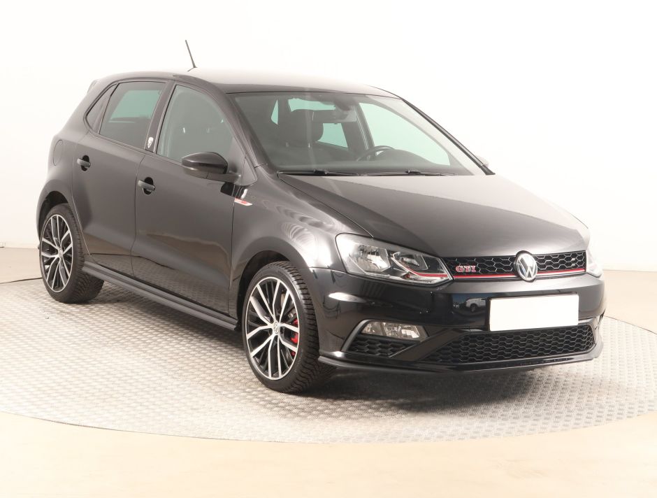 Volkswagen Polo - 2015