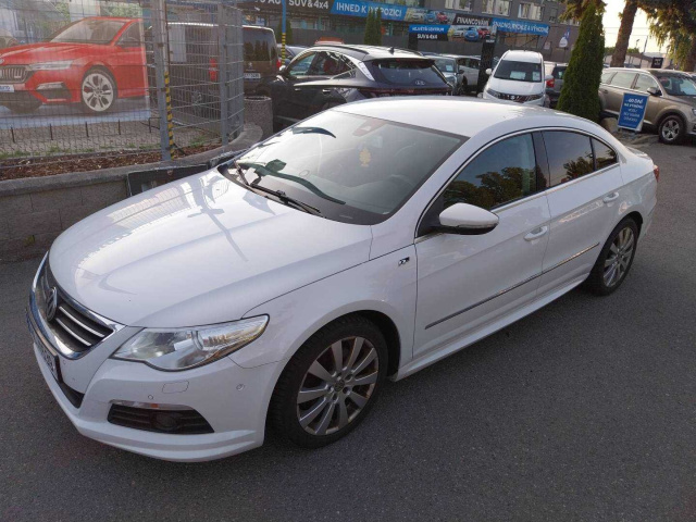 Volkswagen Passat CC 2011