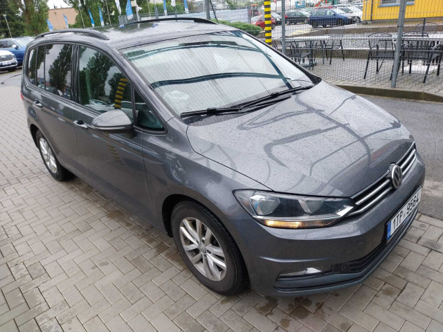 Volkswagen Touran 2016