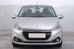 Peugeot 208 - 2016