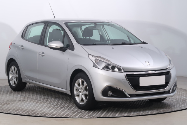Peugeot 208 2016