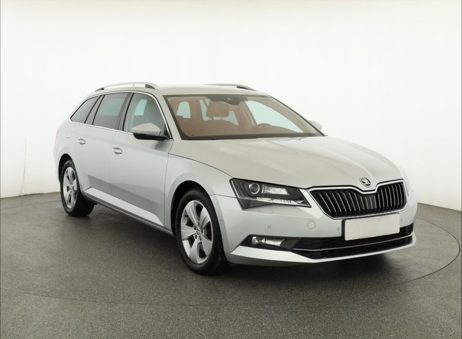 Skoda Superb - 2016