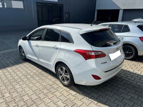Hyundai i30 - 2016