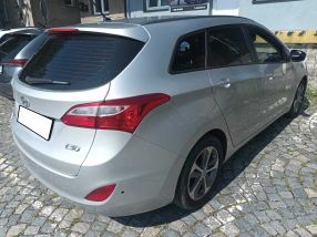 Hyundai i30 - 2012