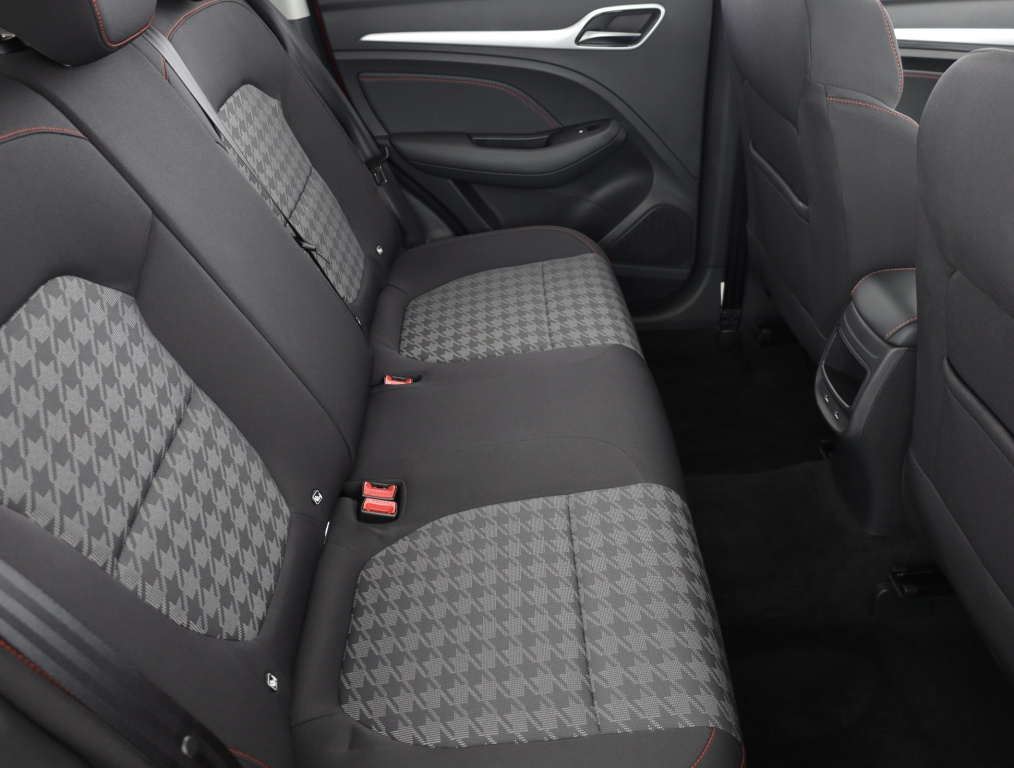 MG ZS SUV