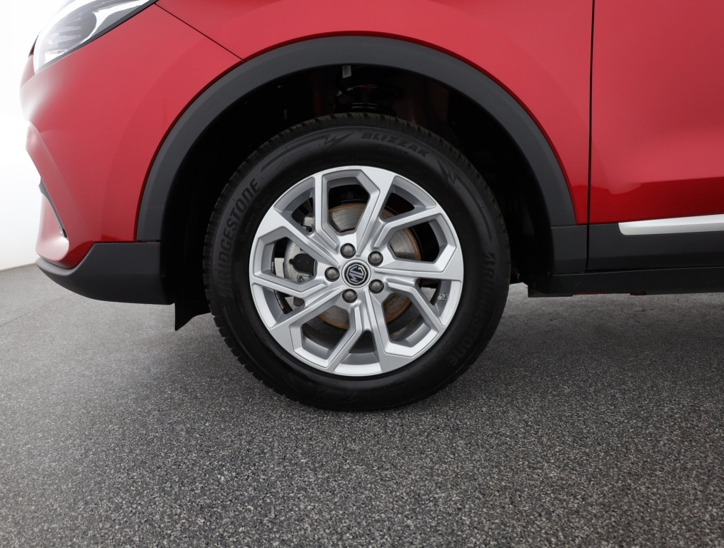 MG ZS SUV