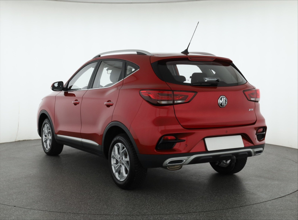 MG ZS SUV