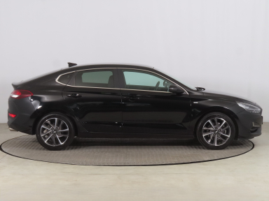 Hyundai i30 Fastback - 2021