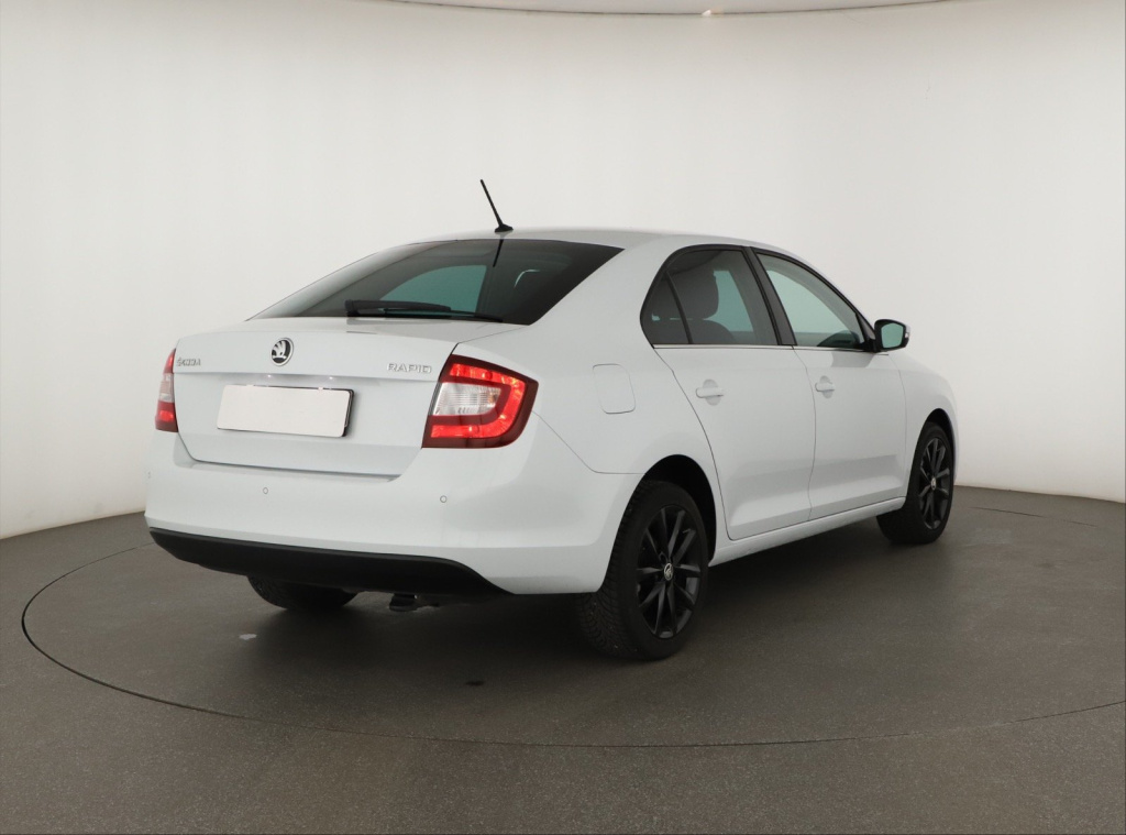 Škoda Rapid