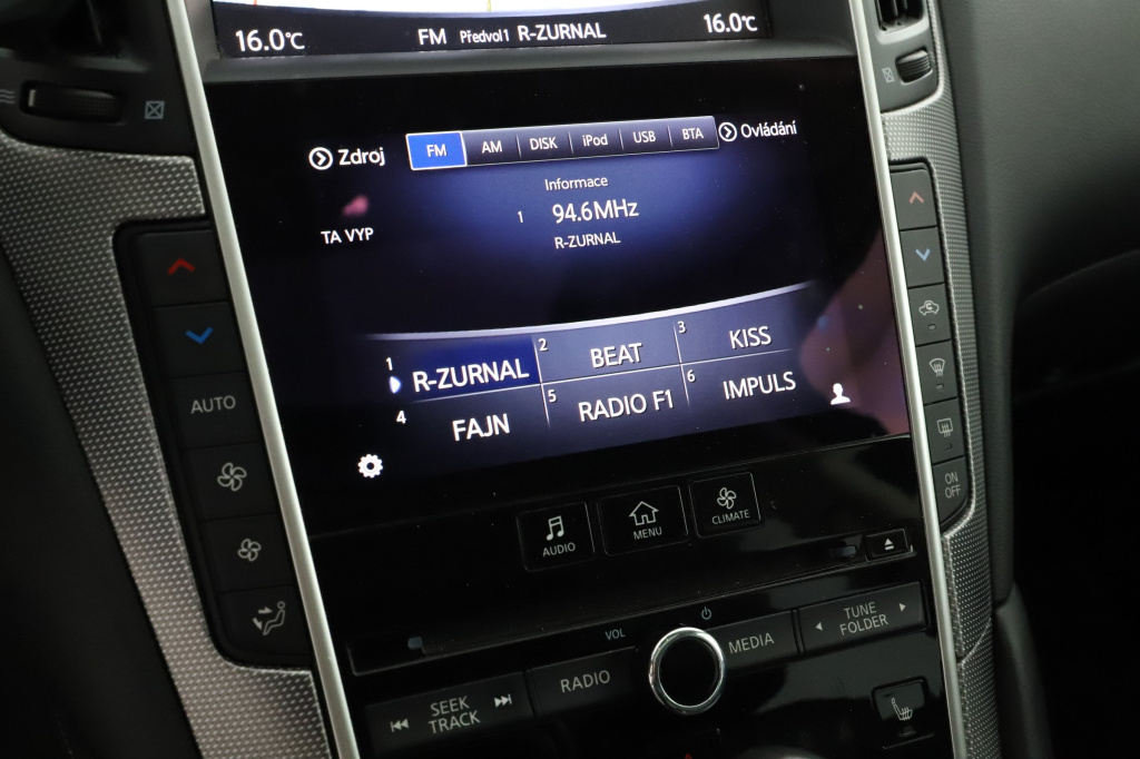 Infiniti Q50