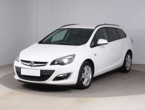 Opel Astra - 2013
