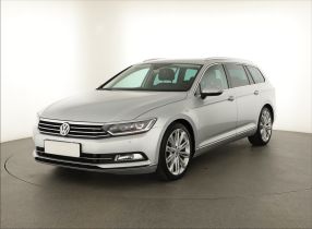 Volkswagen Passat - 2015