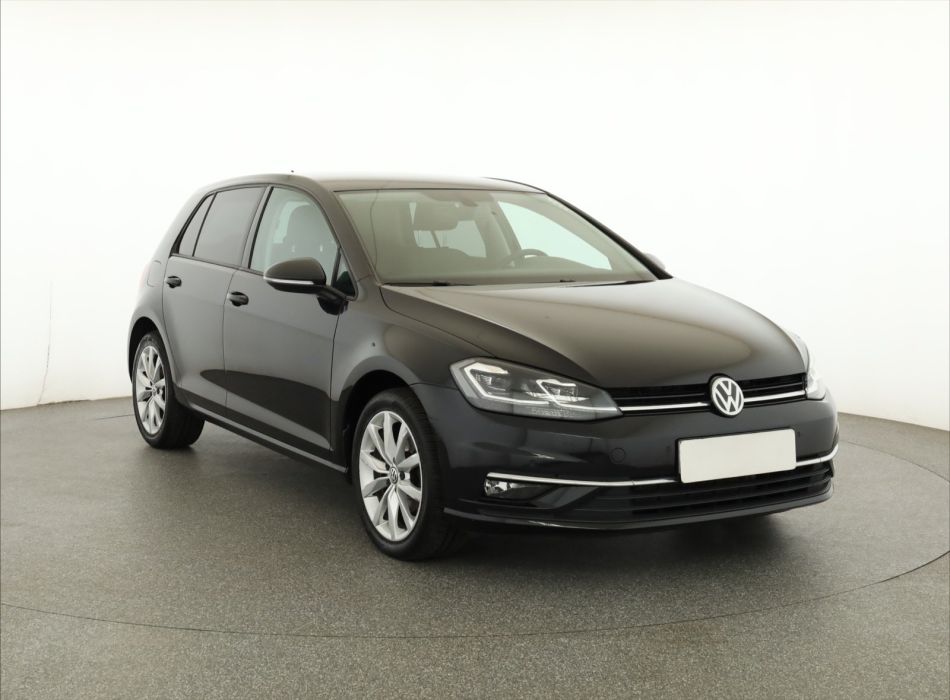 Volkswagen Golf - 2018