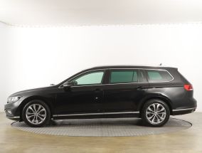 Volkswagen Passat - 2020