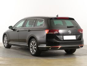 Volkswagen Passat - 2020