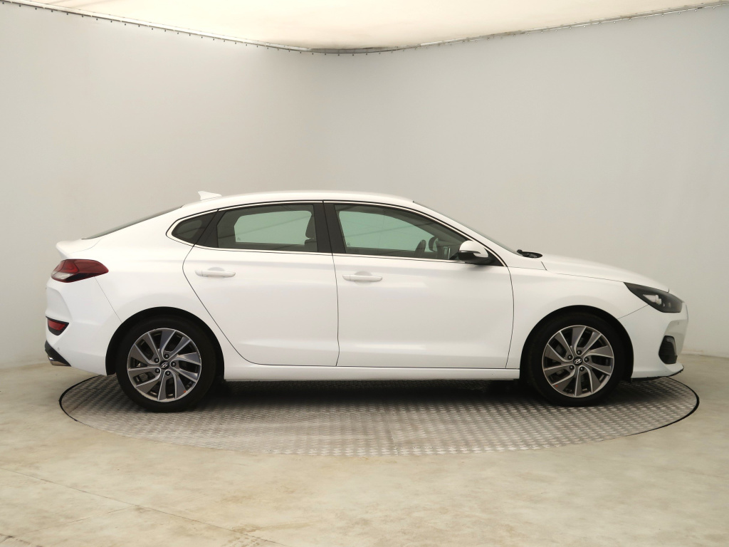 Hyundai i30 Fastback