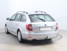 Skoda Superb - 2013