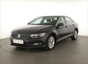 Volkswagen Passat - 2017