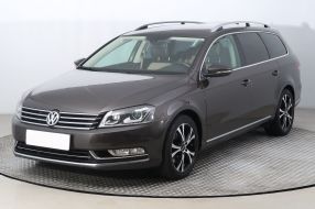 Volkswagen Passat - 2012