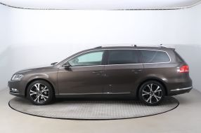 Volkswagen Passat - 2012