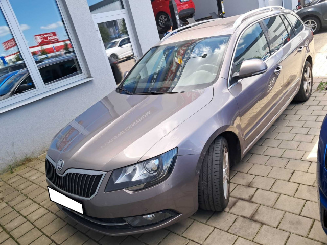 Skoda Superb 2013