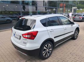 Suzuki SX4 S-Cross - 2020