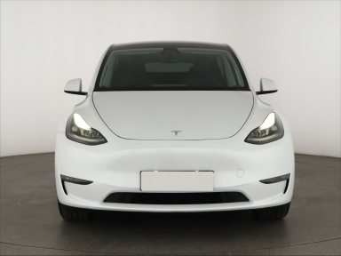 Tesla Model Y - 2023