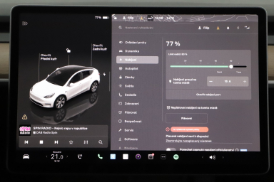 Tesla Model Y - 2023