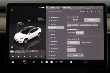 Tesla Model Y - 2023