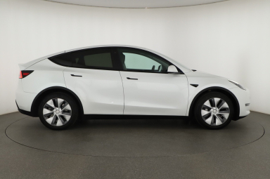 Tesla Model Y - 2023