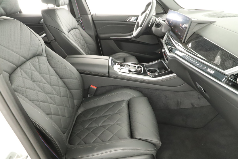 BMW X5, 2025