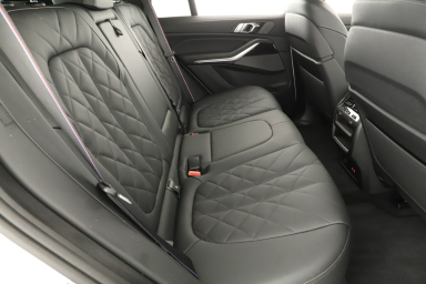 BMW X5 - 2025