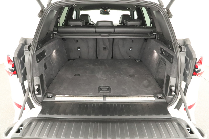 BMW X5, 2025