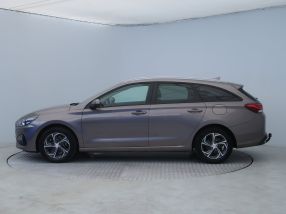 Hyundai i30 - 2023