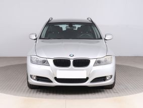 BMW 3 - 2010