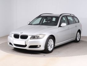 BMW 3 - 2010