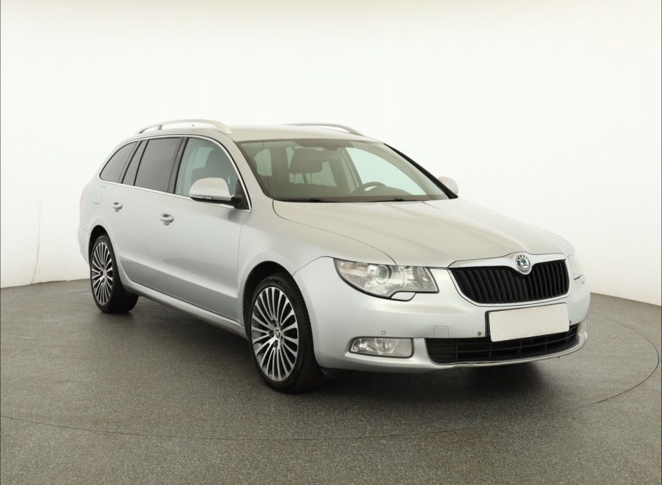 Skoda Superb - 2013