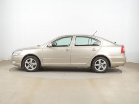 Skoda Octavia - 2011