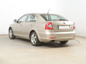 Skoda Octavia - 2011