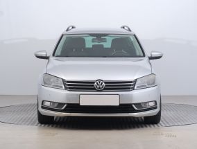 Volkswagen Passat - 2012