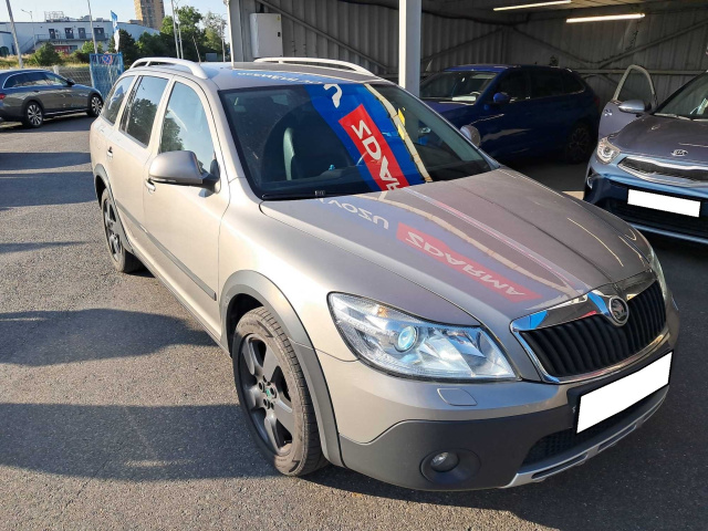 Škoda Octavia Scout 2012