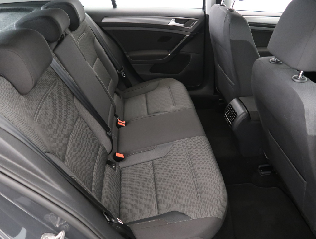 Volkswagen e-Golf