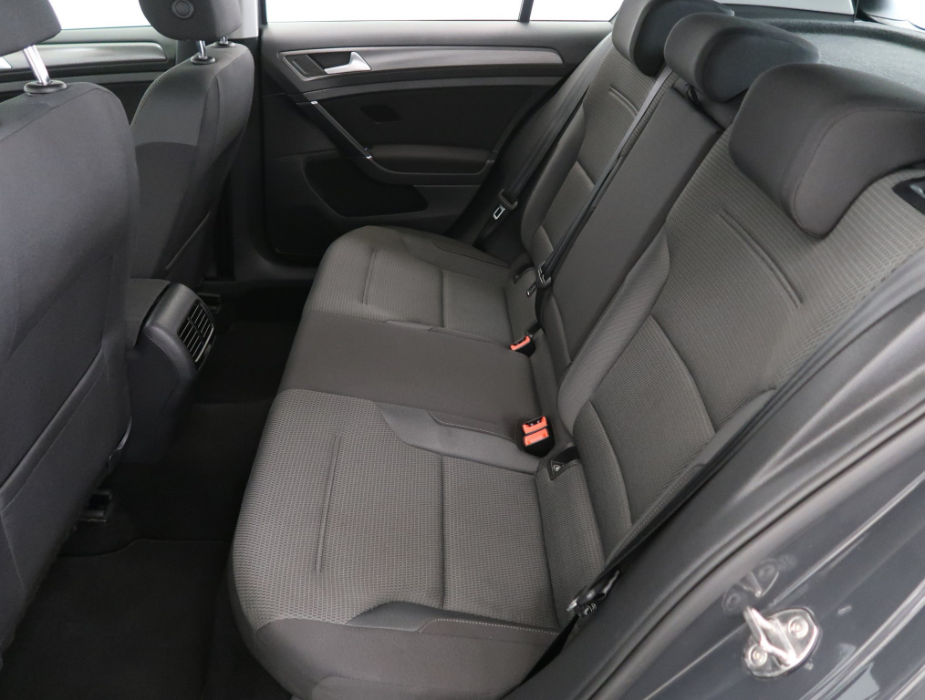 Volkswagen e-Golf